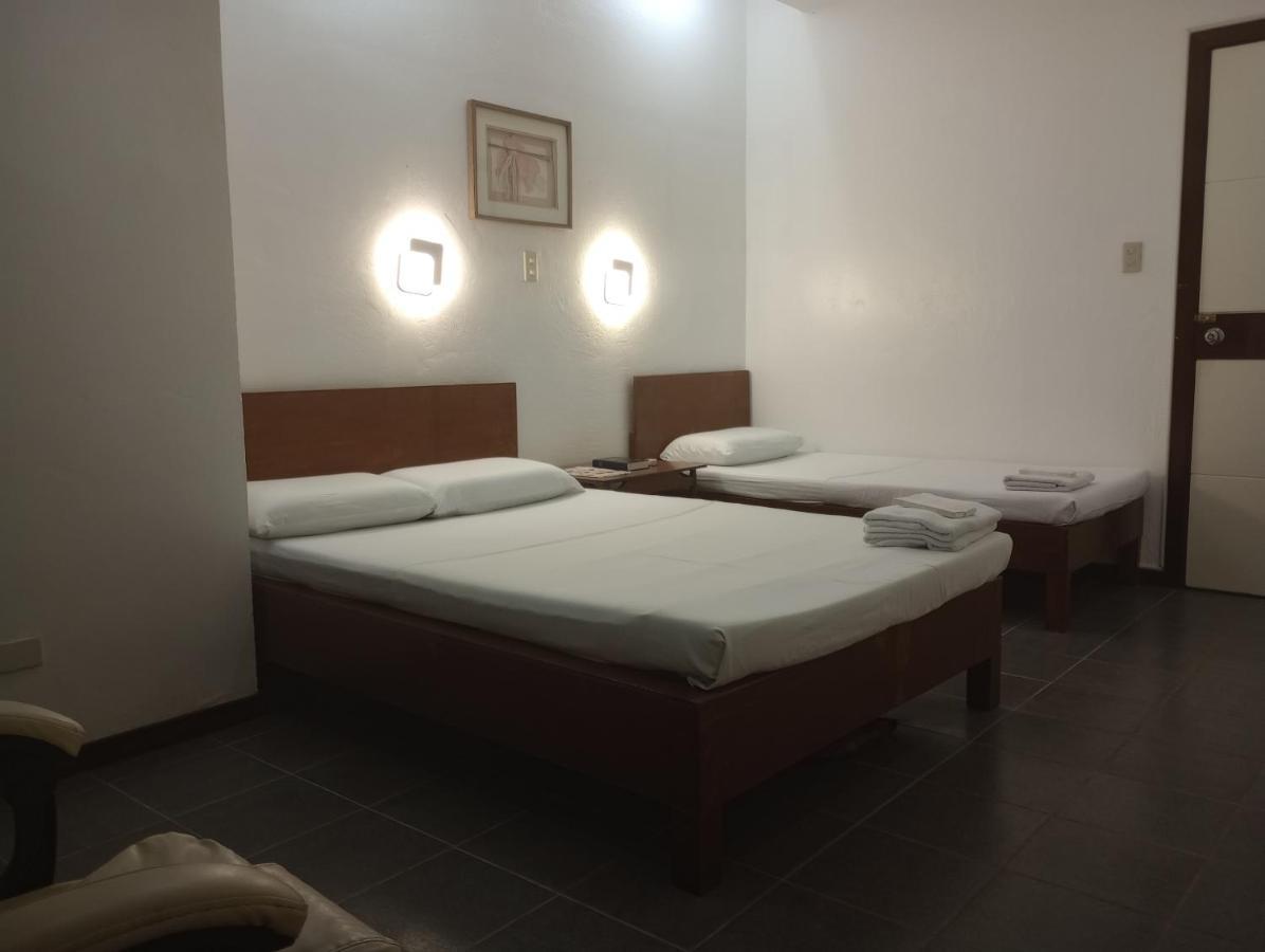 Citywalk Hotel Dumaguete City Kültér fotó